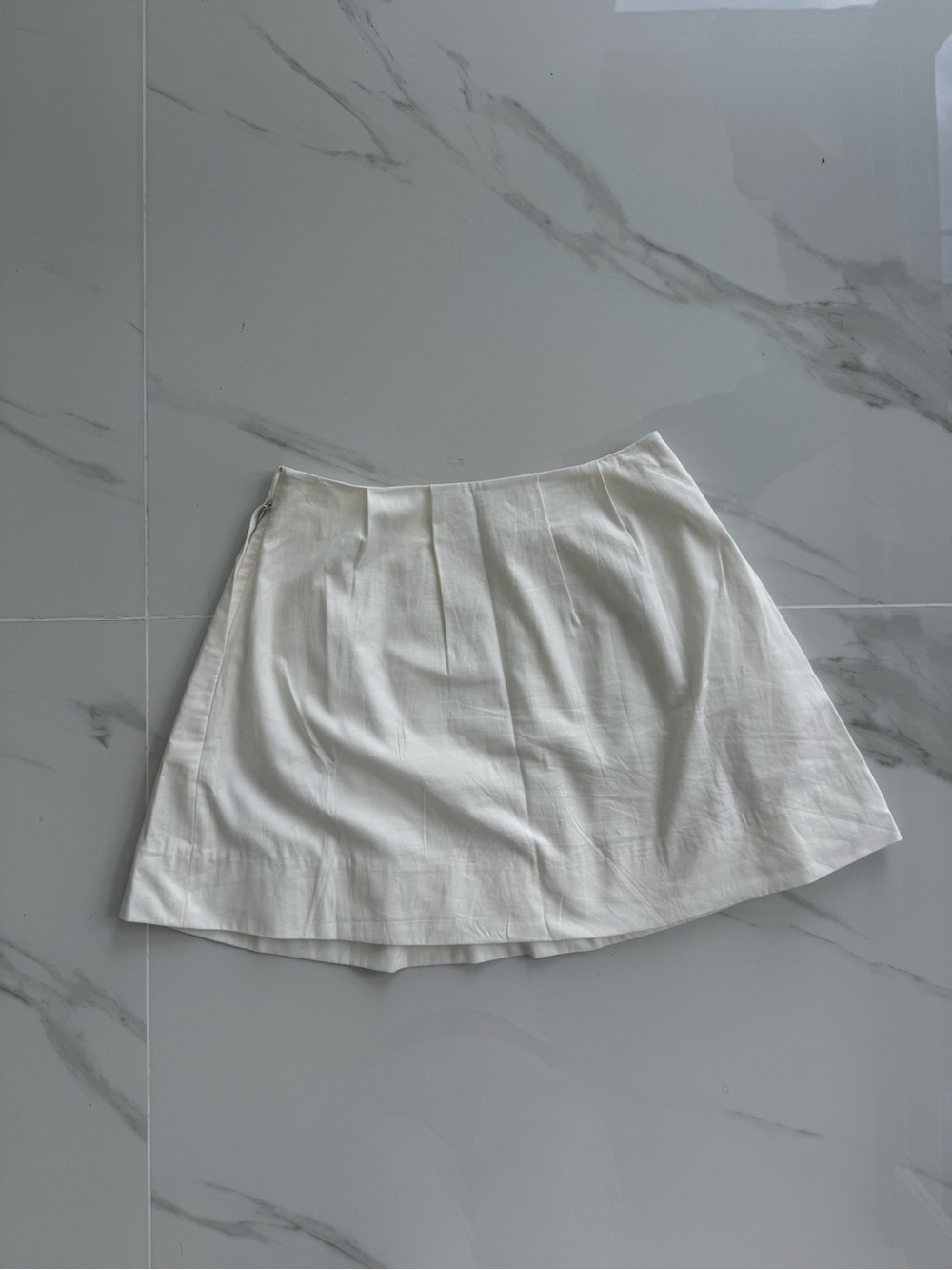 Reformation Leni Skirt - Picture 4 of 5